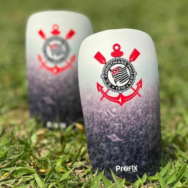 Caneleira de Futebol Oficial do Corinthians Degradê - Image 3