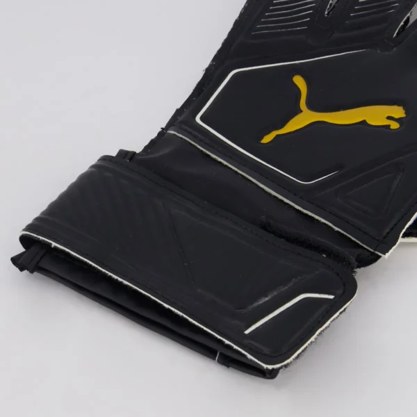Luva Goleiro Puma king 4 Preto Dourado - Image 2