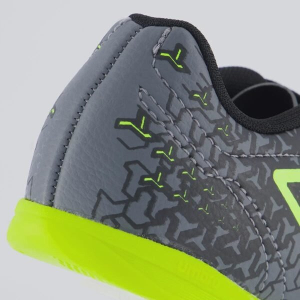 Chuteira Futsal Umbro Class Neo Júnior - Image 6